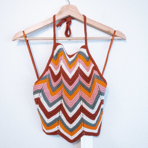 Crochet Halter Top - Retro Rainbow - Picture 5 of 8